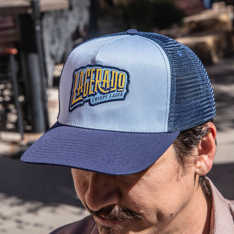 Lagerado hat with solid blue background